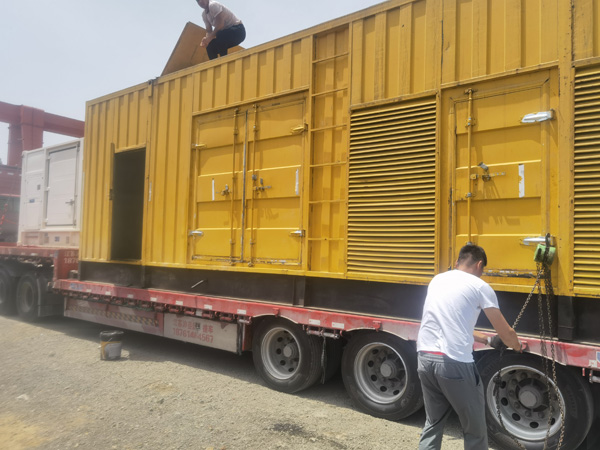 民乐汽油发电机对供油装置的要求