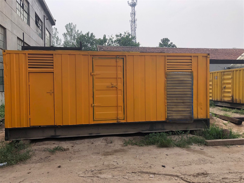 民乐发电机出租进行负载测试时，电瓶电量不足的具体判断标准是什么？